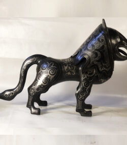 Antique Damascene Lion Sculpture – Handmade Silver Inlay Metal Lion – Damascus Artisan Decor – Middle Eastern Collectible Statue