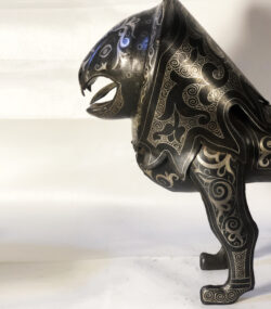 Antique Damascene Lion Sculpture – Handmade Silver Inlay Metal Lion – Damascus Artisan Decor – Middle Eastern Collectible Statue - Image 3