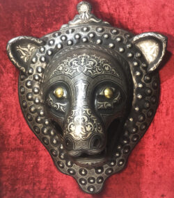 Antique Damascene Panther Mask Wall Art – Handmade Silver Inlay Metal Sculpture – Framed Middle Eastern Decor – Collectible Damascus Artwork - Image 2