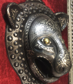 Antique Damascene Panther Mask Wall Art – Handmade Silver Inlay Metal Sculpture – Framed Middle Eastern Decor – Collectible Damascus Artwork - Image 11