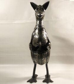 Damascene Kangaroo Sculpture – Handmade Silver Damascene Metal Art – Luxury Animal Statue – Artisan Home Decor – Collector Gift - Image 23