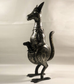 Damascene Kangaroo Sculpture – Handmade Silver Damascene Metal Art – Luxury Animal Statue – Artisan Home Decor – Collector Gift - Image 20