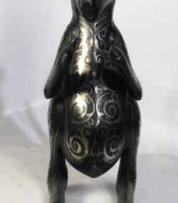 Damascene Kangaroo Sculpture – Silver Inlay Metal Kangaroo Statue, Rare Artisan Masterpiece from Meknes - Image 11