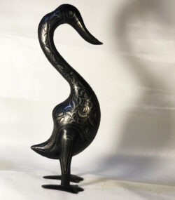 handmade Damascene Swan Statue – Silver Inlay Metal Swan Sculpture – Elegant Bird Decor – Moroccan Artisan Gift – Luxury Home Accent