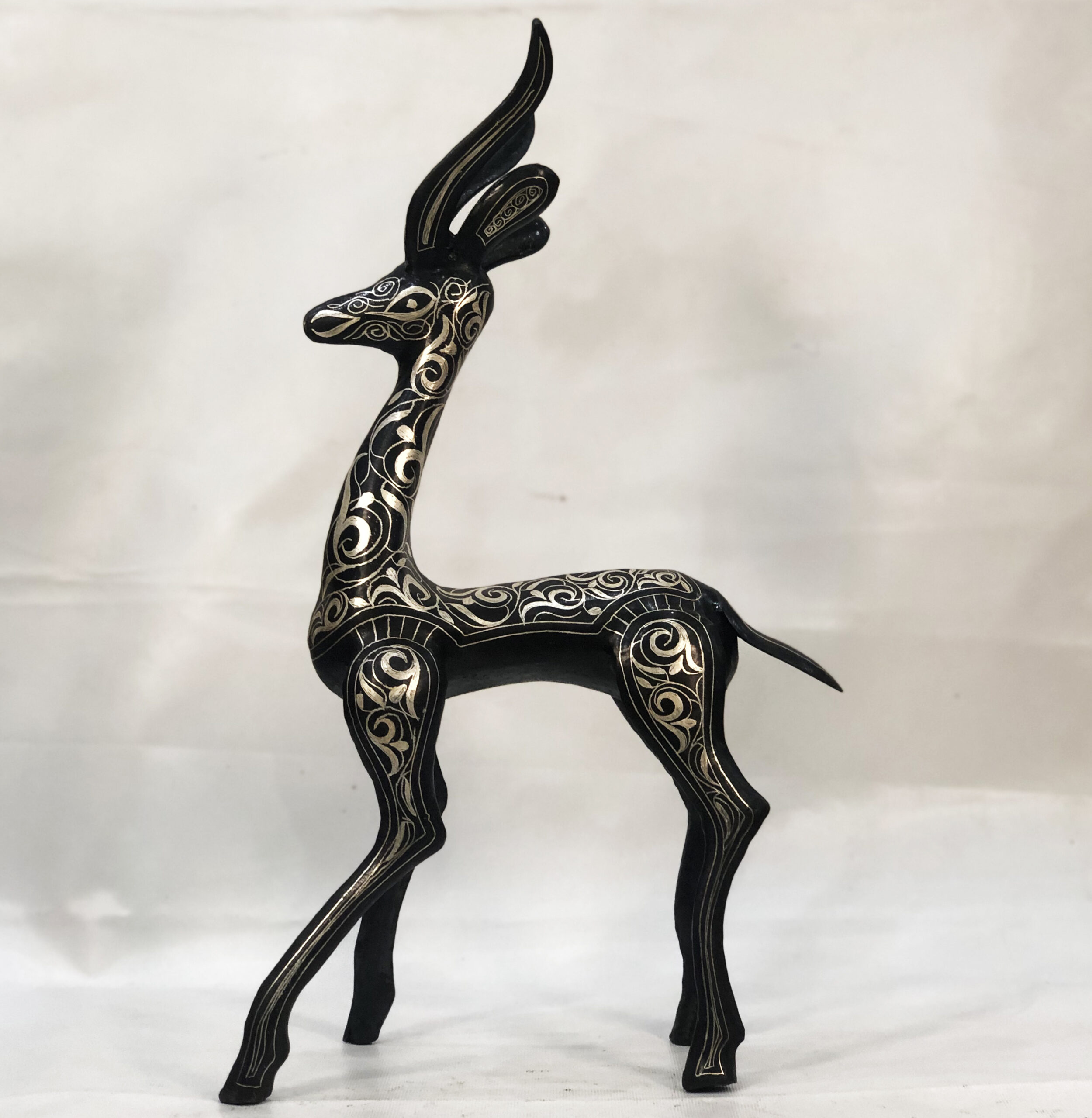 Handmade Damascene Gazelle Sculpture – Silver Inlay Antelope Statue, Luxury Metal Animal Art, Artisan Decor from Meknes