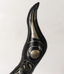 Handmade Damascene Heron Sculpture – Moroccan Silver Inlay Bird Statue, Luxury Artisan Metal Decor - Image 3