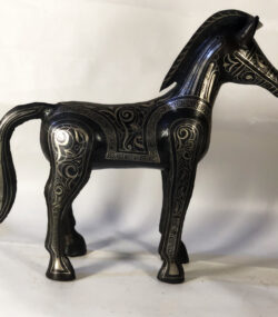 Handmade Damascene Horse Statue – Silver Inlay Metal Horse Sculpture – Moroccan Artisan Decor – Equestrian Gift – Luxury Home Accent - Image 5
