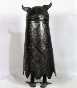 Handmade Damascene Owl Sculpture – Silver Inlay Metal Owl Statue, Rare Artisan Masterpiece from Meknes - Image 2