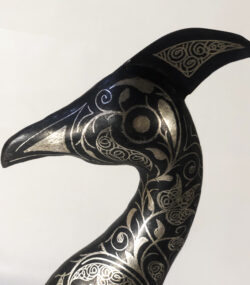 Damascene medium Peacock Sculpture – Silver Inlay Metal Peacock Statue, Rare Artisan Masterpiece from Meknes - Image 2