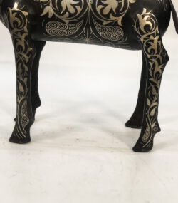 Damascene Gazelle Sculpture – Silver Inlay Antelope Statue, Luxury Metal Animal Art, Artisan Decor from Meknes (Copy) - Image 9