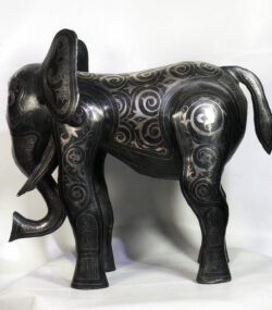 Damascene Elephant Sculpture – Silver Inlay Metal Elephant Statue, Rare Artisan Masterpiece from Meknes - Image 2